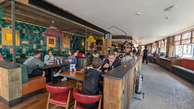 Nando's Oxford - George Street