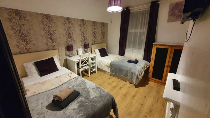 Adams Guest House