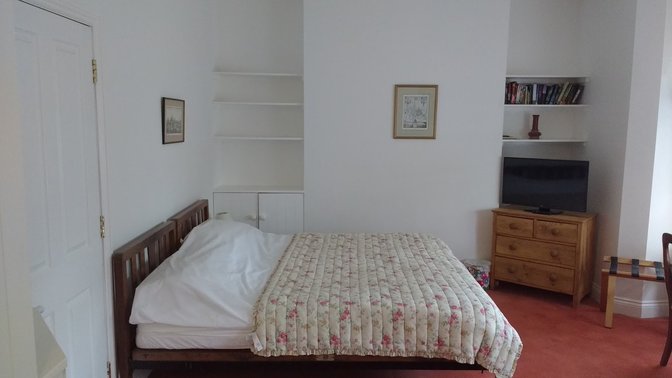 Acorn Guest House