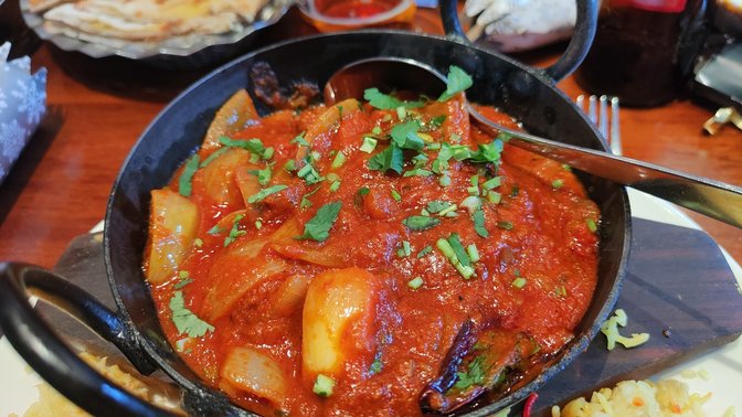 Everest Nepalese Restaurant And Bar