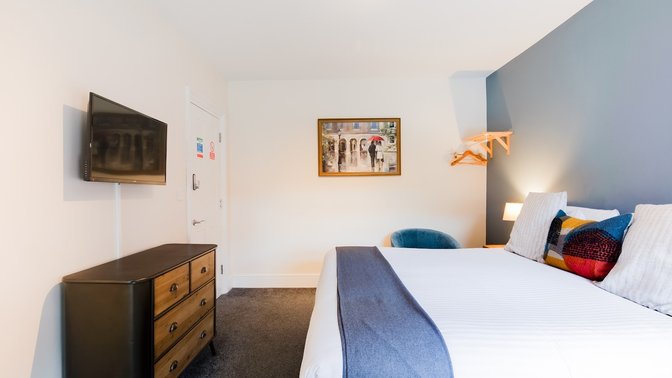 Iffley Town House