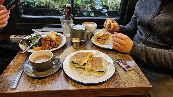 Art Café