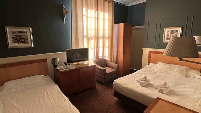Eurobar & Hotel