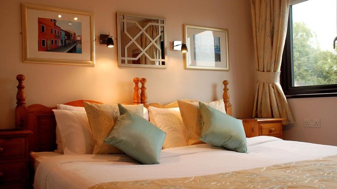 Conifers Guest House