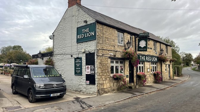 The Red Lion, Old Marston