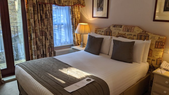 Cotswold Lodge Hotel