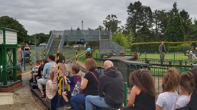 Cutteslowe Park Miniature Railway