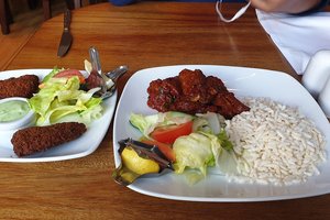 Everest Nepalese Restaurant and Bar
