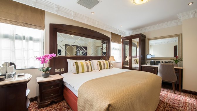 George Street Hotel