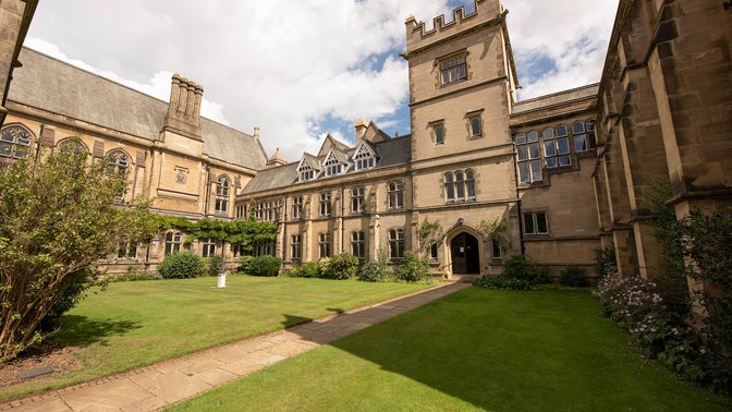 Harris Manchester College