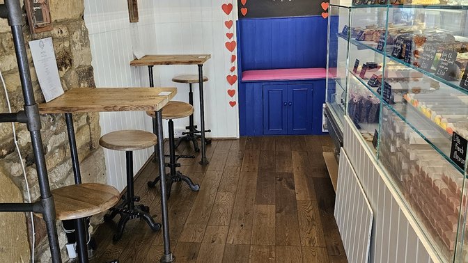 Hugo's Amazing Experiences