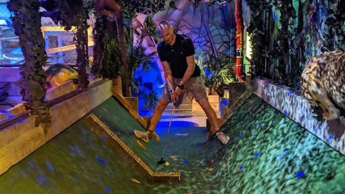 Junkyard Golf Club Oxford