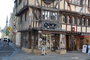 Laird \u0026 Co. Hatters