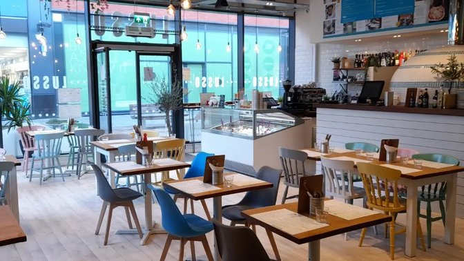 Lusso Cafe