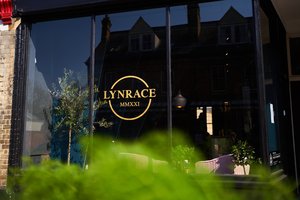 Lynrace Spirit Cocktail Bar