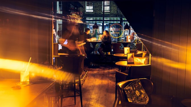 Lynrace Spirit Cocktail Bar