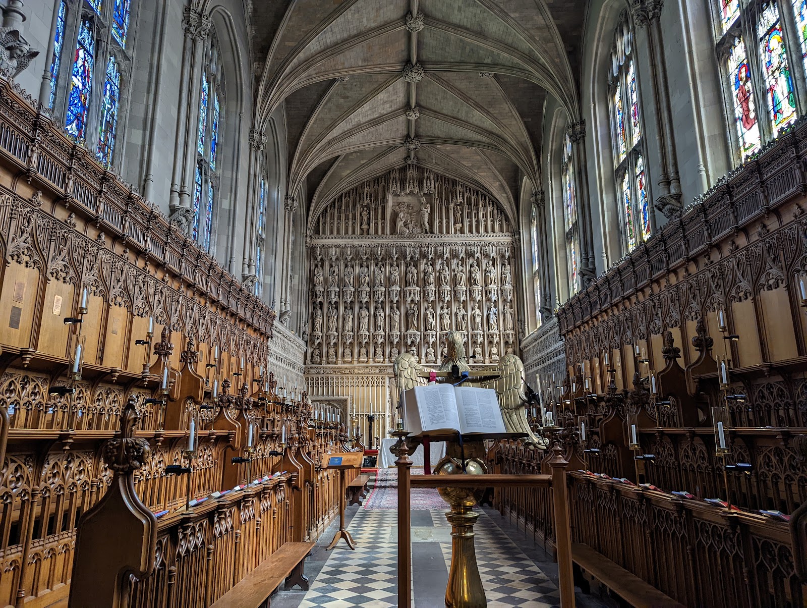 A Visitor's Guide to Choral Evensong at Oxford Colleges