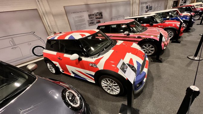 Mini Factory Tour - Mini Plant Oxford