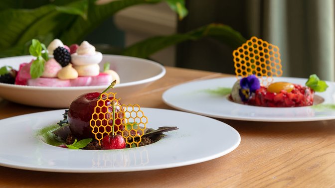 Napier's @ Oxford Thames