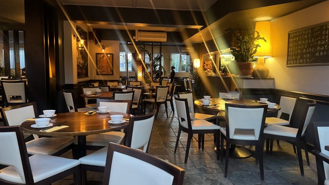 New Dancing Dragon Bar & Restaurant