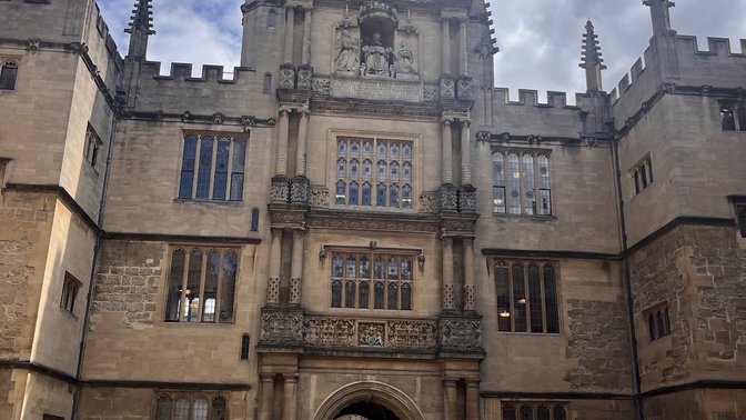 Oxford Alumni Tours