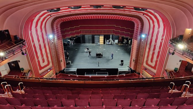 Oxford New Theatre