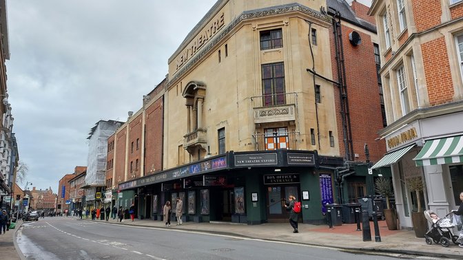 Oxford New Theatre