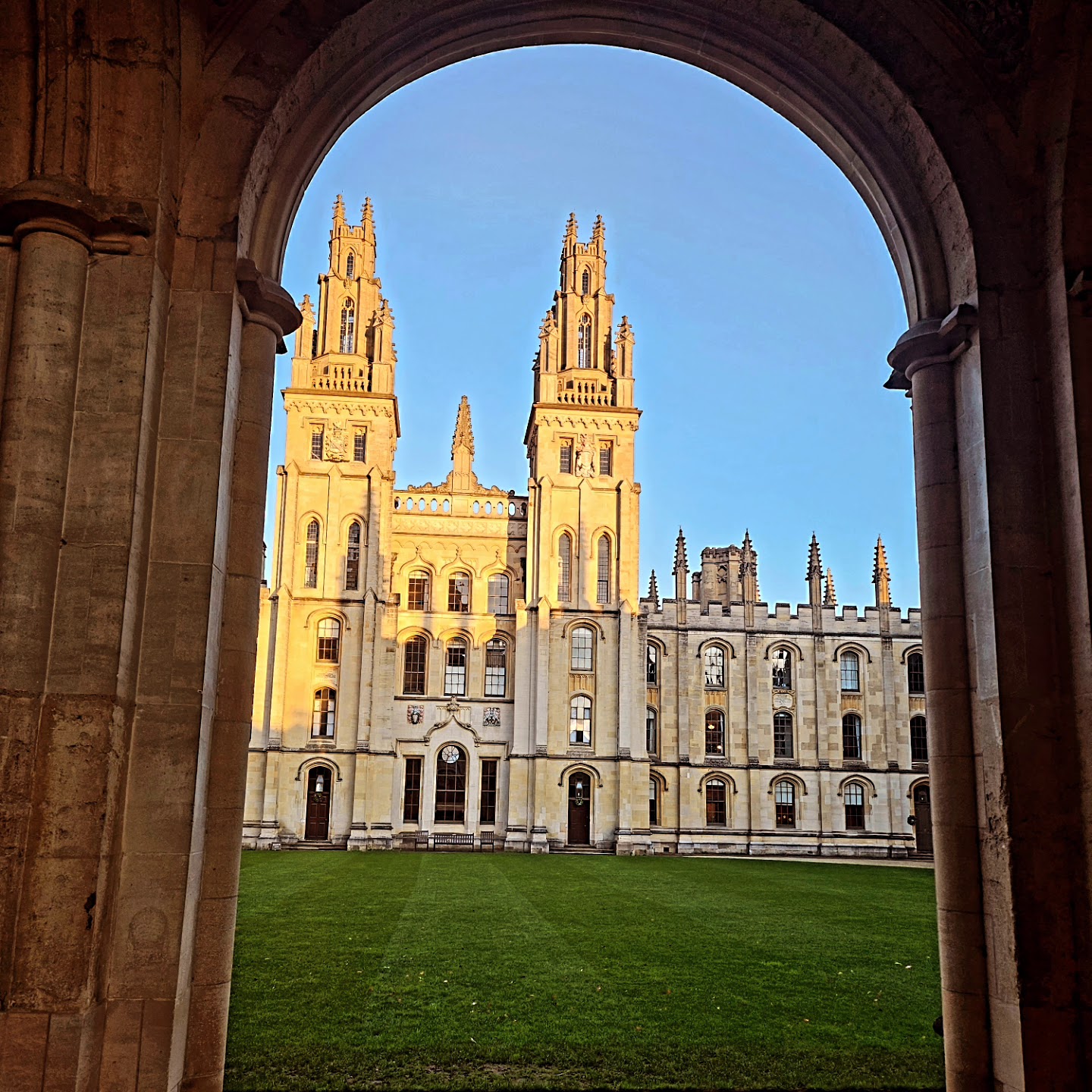 Oxford Walking Tours