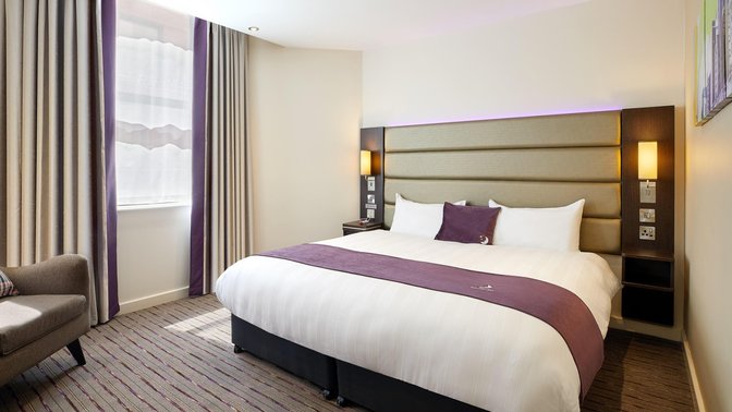 Premier Inn Oxford City Centre (Westgate) hotel