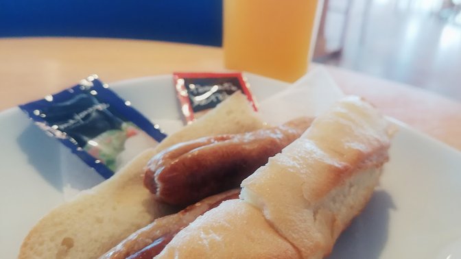 Rowing Club Bar & Cafe