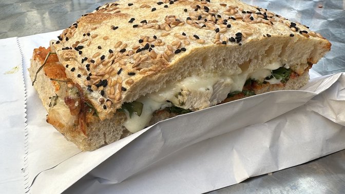 Taylors 19 High Street