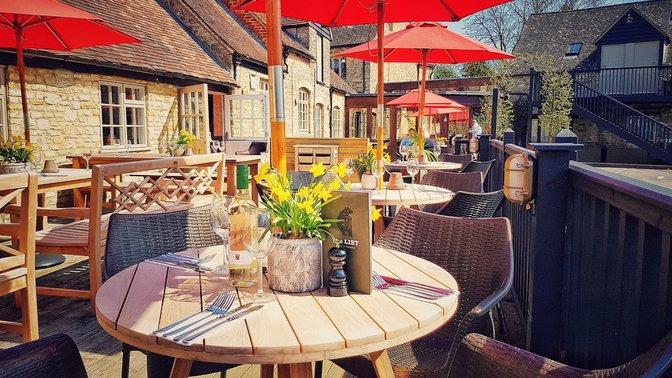 The Bear and Ragged Staff