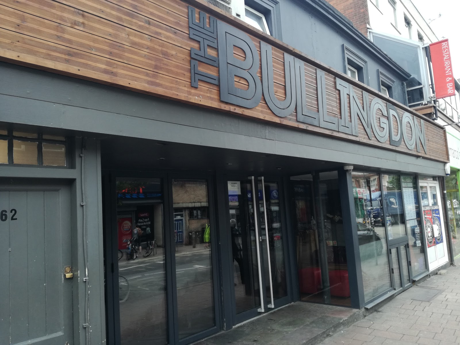 Sweat, Fuzz and Friday Night Riffs: The Hunnymooners Take Over Cowley Road