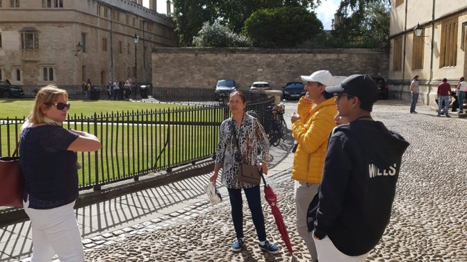 Tours of Oxford, Private Walking Tours of Oxford for the Discerning Traveller
