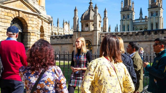 Travel Curious Private Tours in Oxford