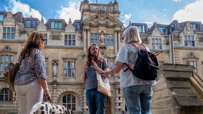 Uncomfortable Oxford Tours