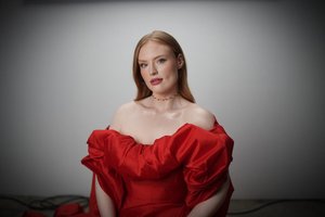 A Grand Piano and Powerhouse Vocals: Freya Ridings in Oxford