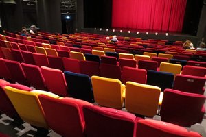 Viral Satire Hits the Stage: Michael Spicer Arrives in Oxford