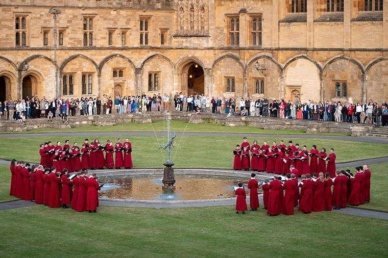 MAGNIFICAT! The Choral Foundations in Concert