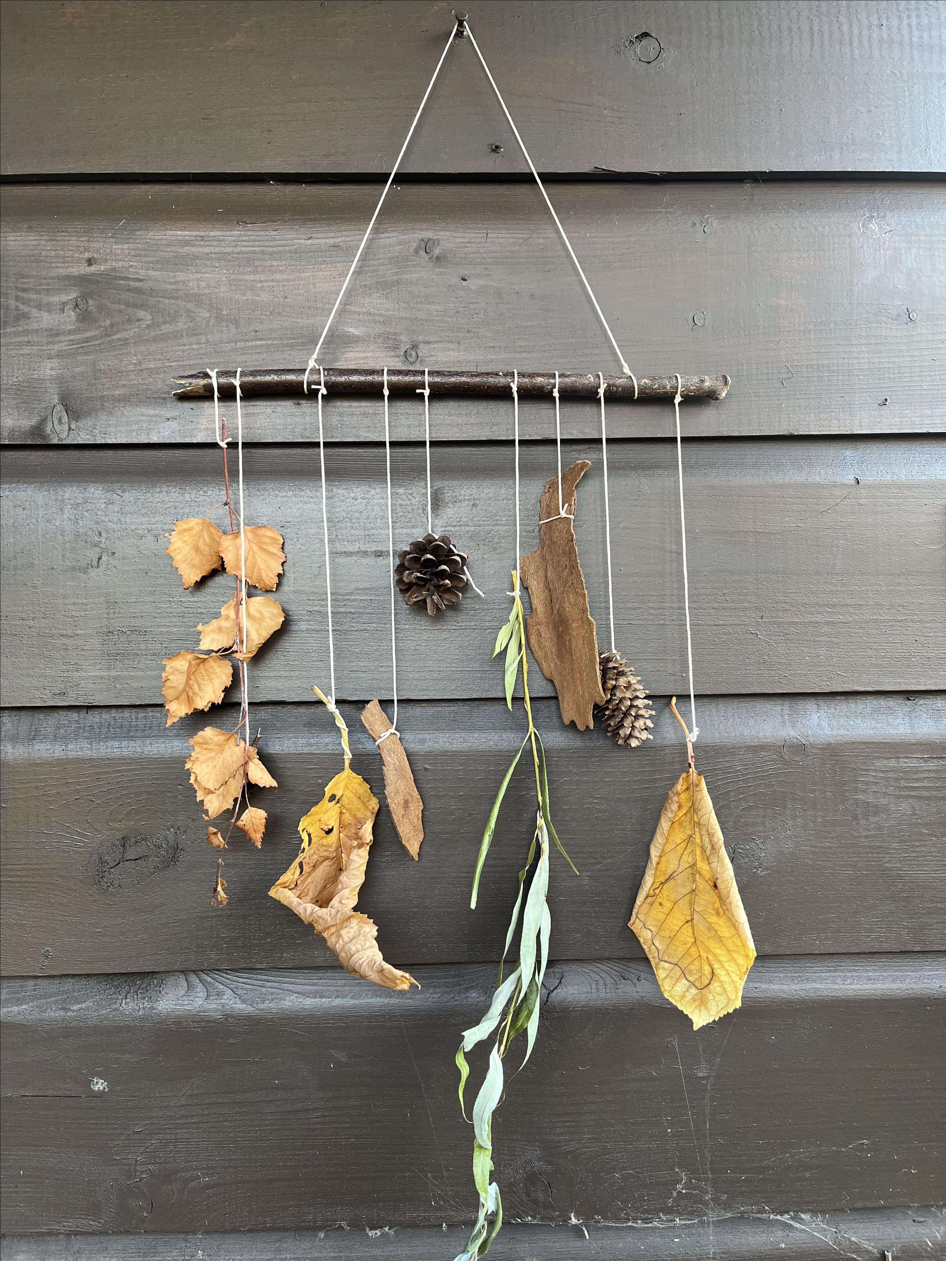 Woodland Crafts at Wendover Woods. Nature Mobile