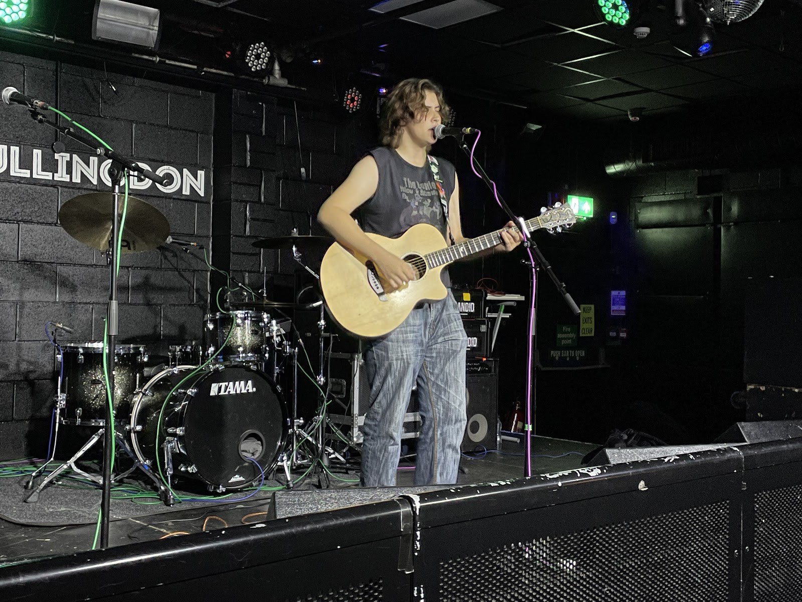 Stripped-Back and Visceral: Tom McRae Hits Cowley Road
