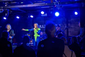 Erja Lyytinen Oxford: Blues-Rock Titan Tears Up The Bullingdon